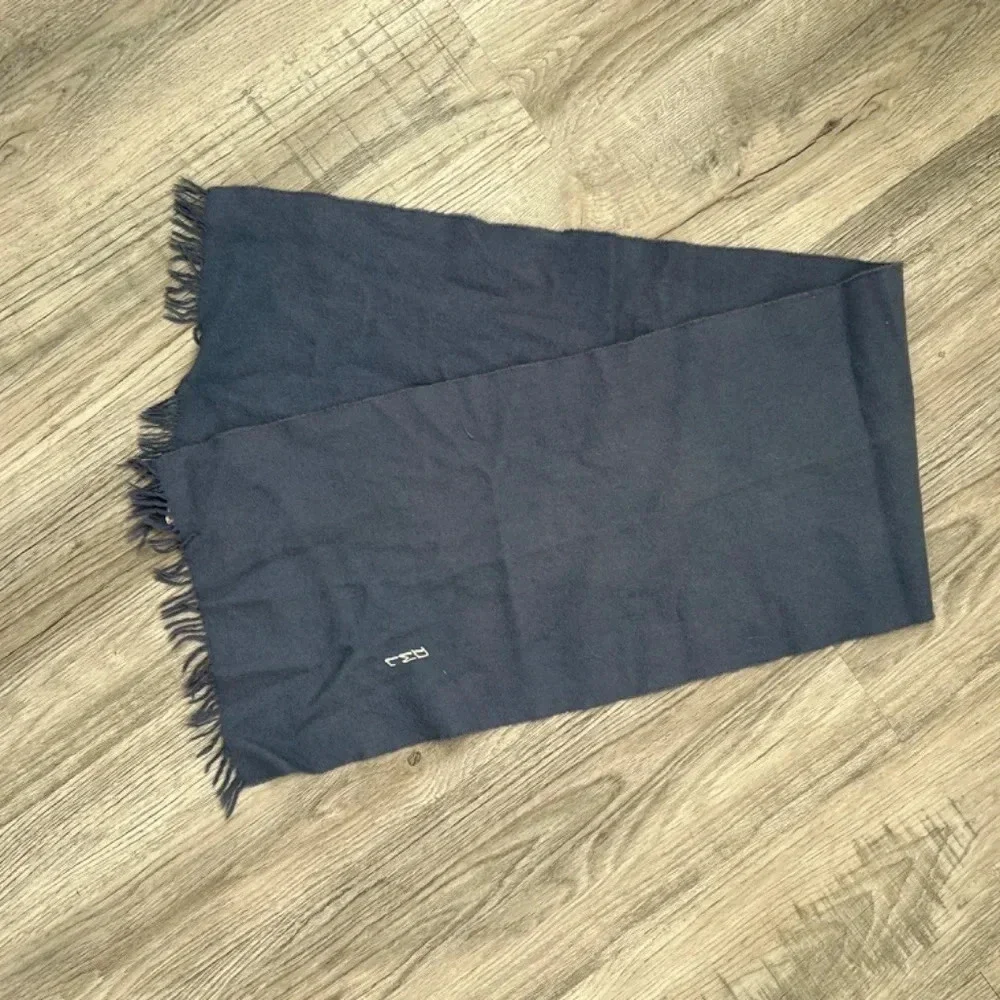 Rogers‎ Peet Company 70% Cashmere 30% Wool